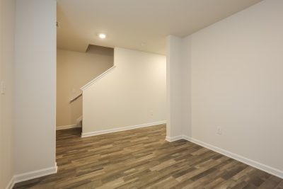 002 Living Room ET41152