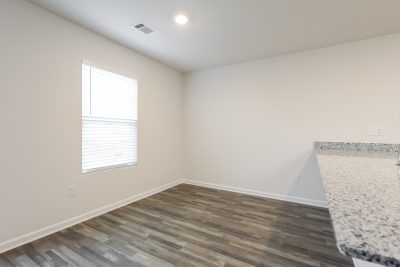 004 Bedroom ET41152