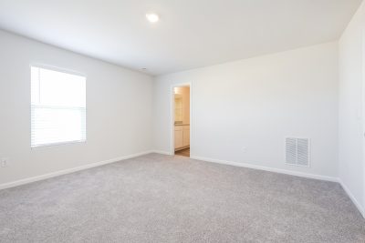 007 photo main bedroom 10616615