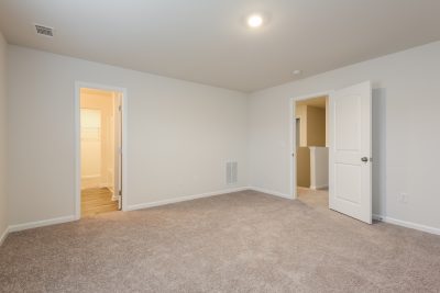 010 Main Bedroom ET41152