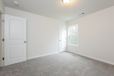 011 Bedroom ET41152