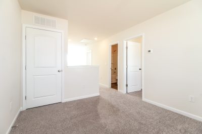 007 Loft ET51167