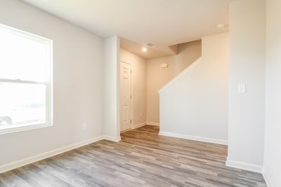 004 Dining Room ET81076