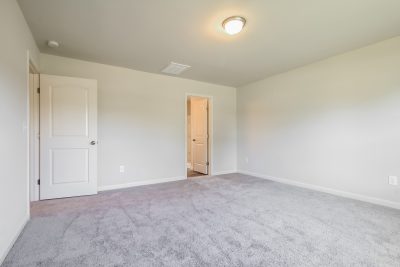 007 photo main bedroom 11079711