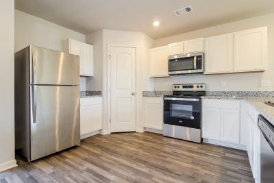 003 photo kitchen 11992015