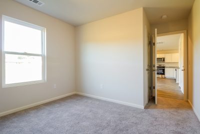 009 photo bedroom 11992017