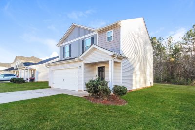 001 photo front view 15048113