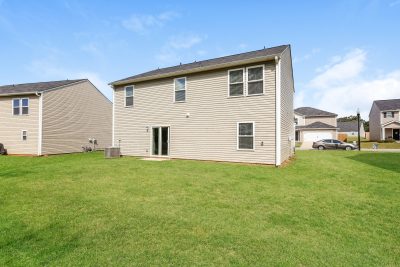 013 photo rear view 13192345