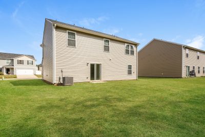 014 photo rear view 13192346