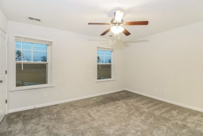 005 photo main bedroom 12590677