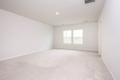 009 photo main bedroom 12592685