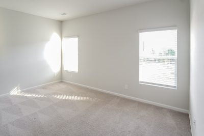 006 photo main bedroom 11998349