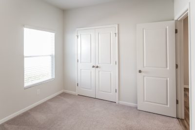 011 photo bedroom 11998357