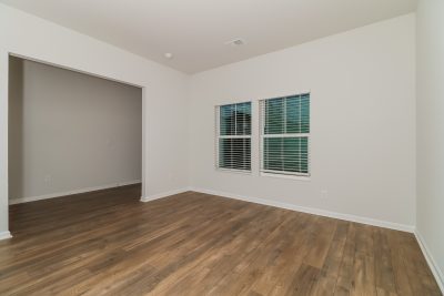 003 Living Room ET51197