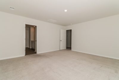 007 Main Bedroom ET51197