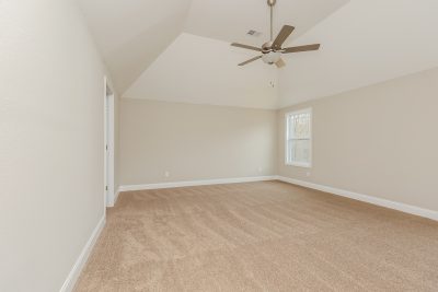 006 photo main bedroom 10143058