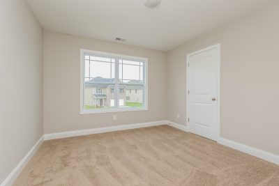 011 015 photo bedroom 10143048