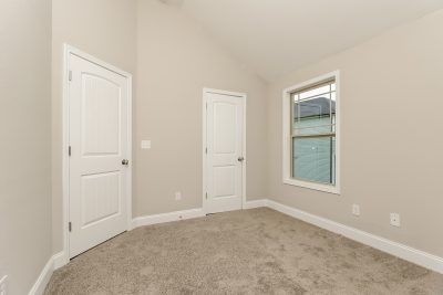 012 Bedroom ET51253