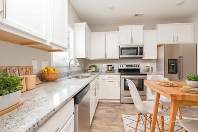 001 008 photo vs kitchen 15124096