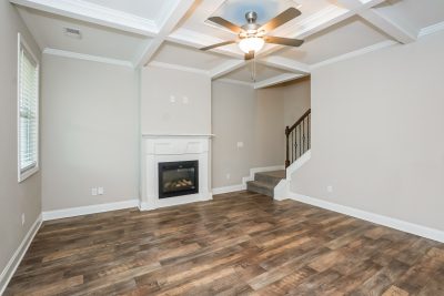 002 Living Room ET51257