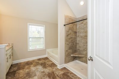 013 Bathroom ET51257