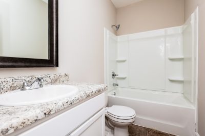 013 Bathroom ET51259