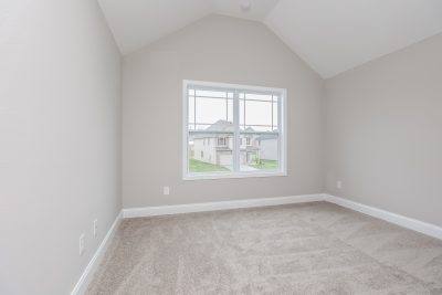 010 photo bedroom 10143318