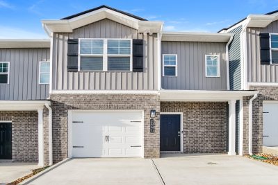 014 photo front view 15060397