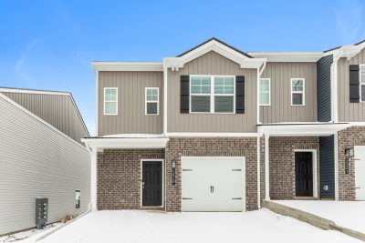 014 Front View 15141550