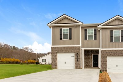 013 000 photo front view 15131457