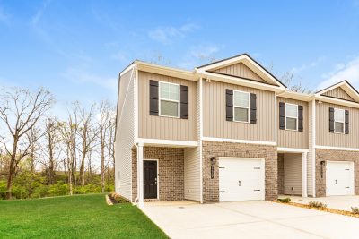 014 Front View 15278783