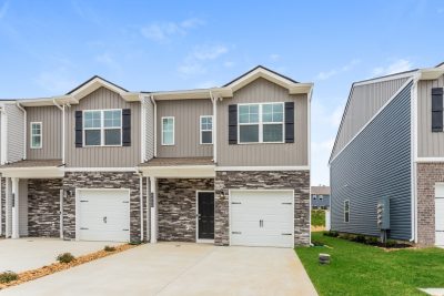 014 Front View 15278762