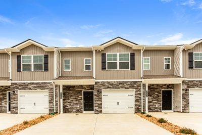 014 Front View 15278782