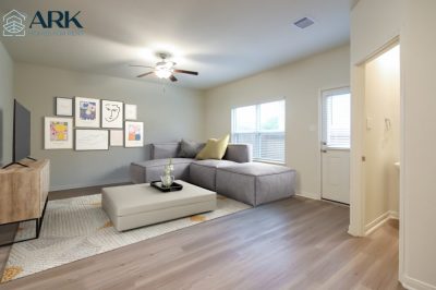 002 Brookshire TX 584 Solomon Ln