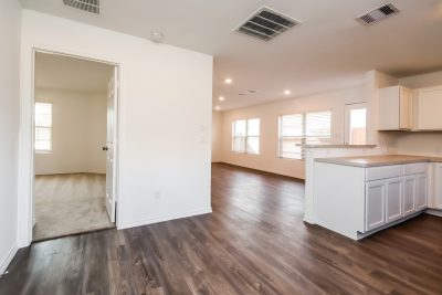005 Dining Room ET31387