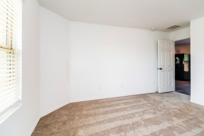 012 Bedroom ET31387