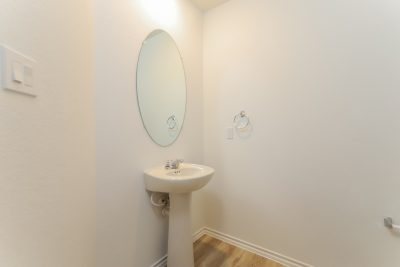 014 Bathroom ET51280