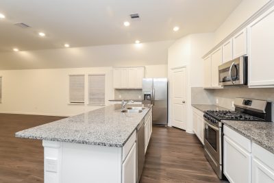 004 Kitchen ET51281