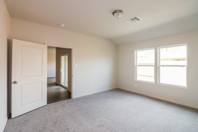 006 photo main bedroom 11649781