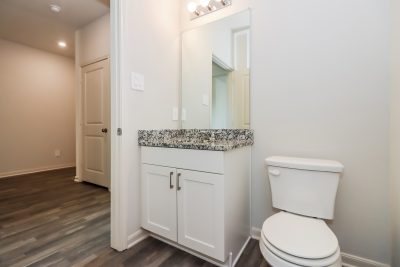 013 photo bathroom 11649788