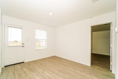 003 photo living room 12275150