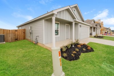 001 photo front view 12518277