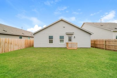 014 photo rear view 12518232