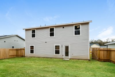 013 photo rear view 10391009