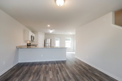 003 Living Room ET61035