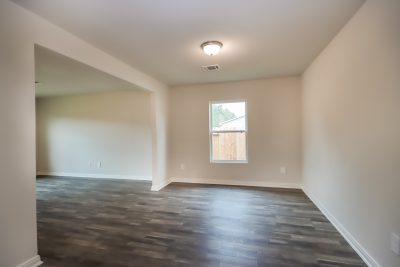 004 Living Room ET61038