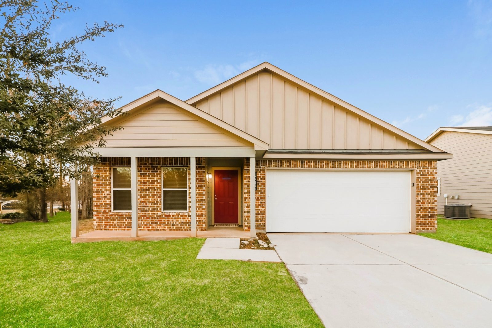 000 photo front view 15150206