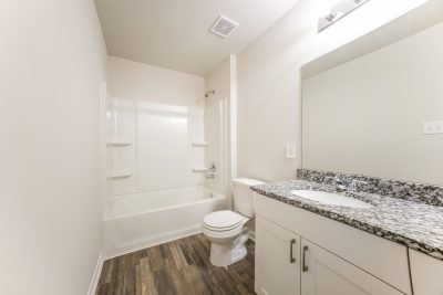 014 Bathroom ET91084