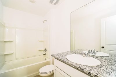 012 13 photo Bathroom 66a1ff89 bdf7 43e3 93a3 ab20664f03c9