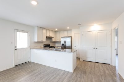 005 Dining Room ETA6083